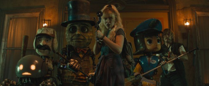 Robot characters in The Electric State