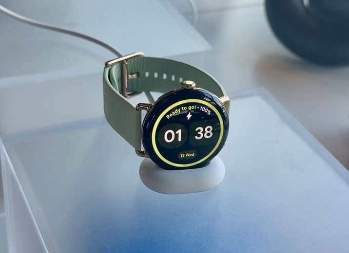 Pixel Watch 4 health tracking features