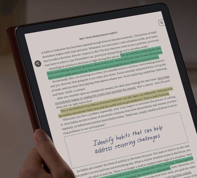 Kindle Scribe Colorsoft box