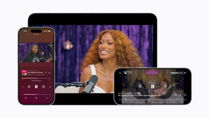 Apple Podcasts video playback interface