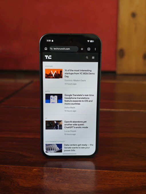 Pixel 10a screen with bezels